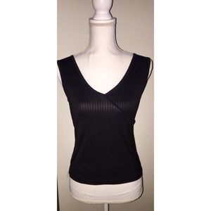 Xhilaration V-Neck Black Sleeveless Top Sz S